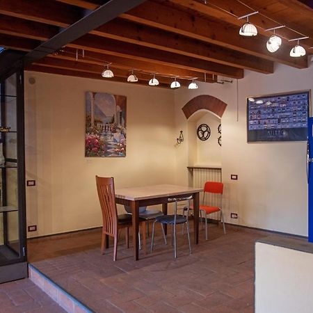 Apartament Casa Dolce Casa Alzaia Grande Mediolan Zewnętrze zdjęcie